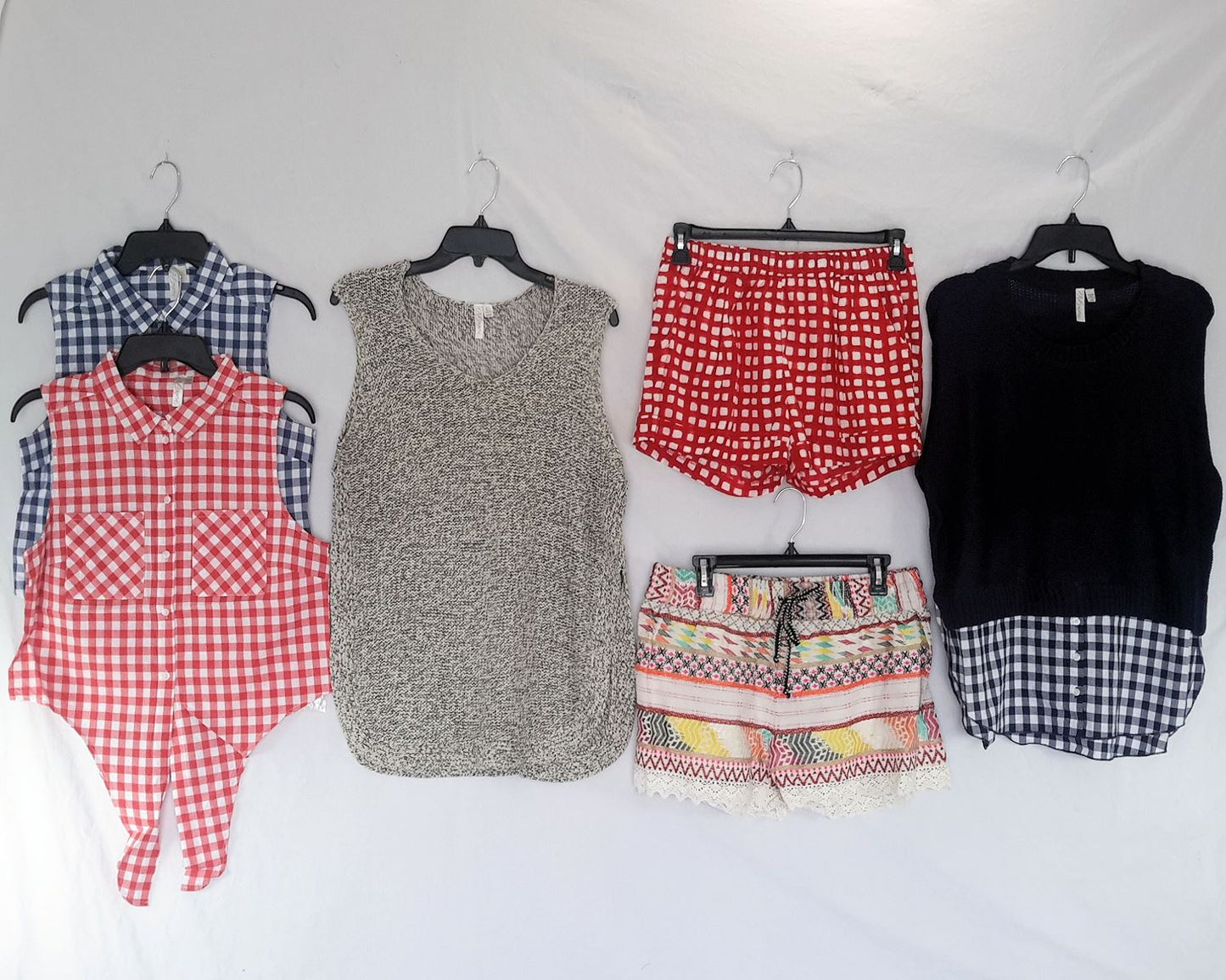 Wholesale Lot of Womens Jumpsuits Pants Shorts Skirts Tops Brand New Overstock