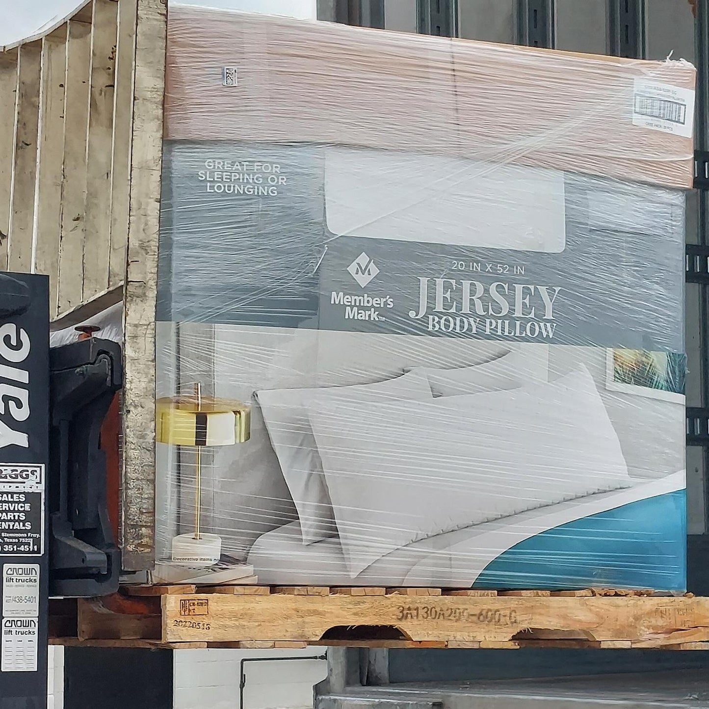 Wholesale Pallet of Jersey Body Pillows Brand New Overstock